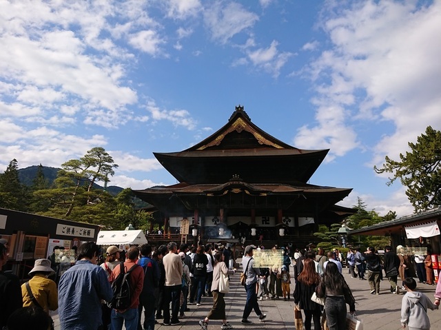 2zen14本堂.jpg